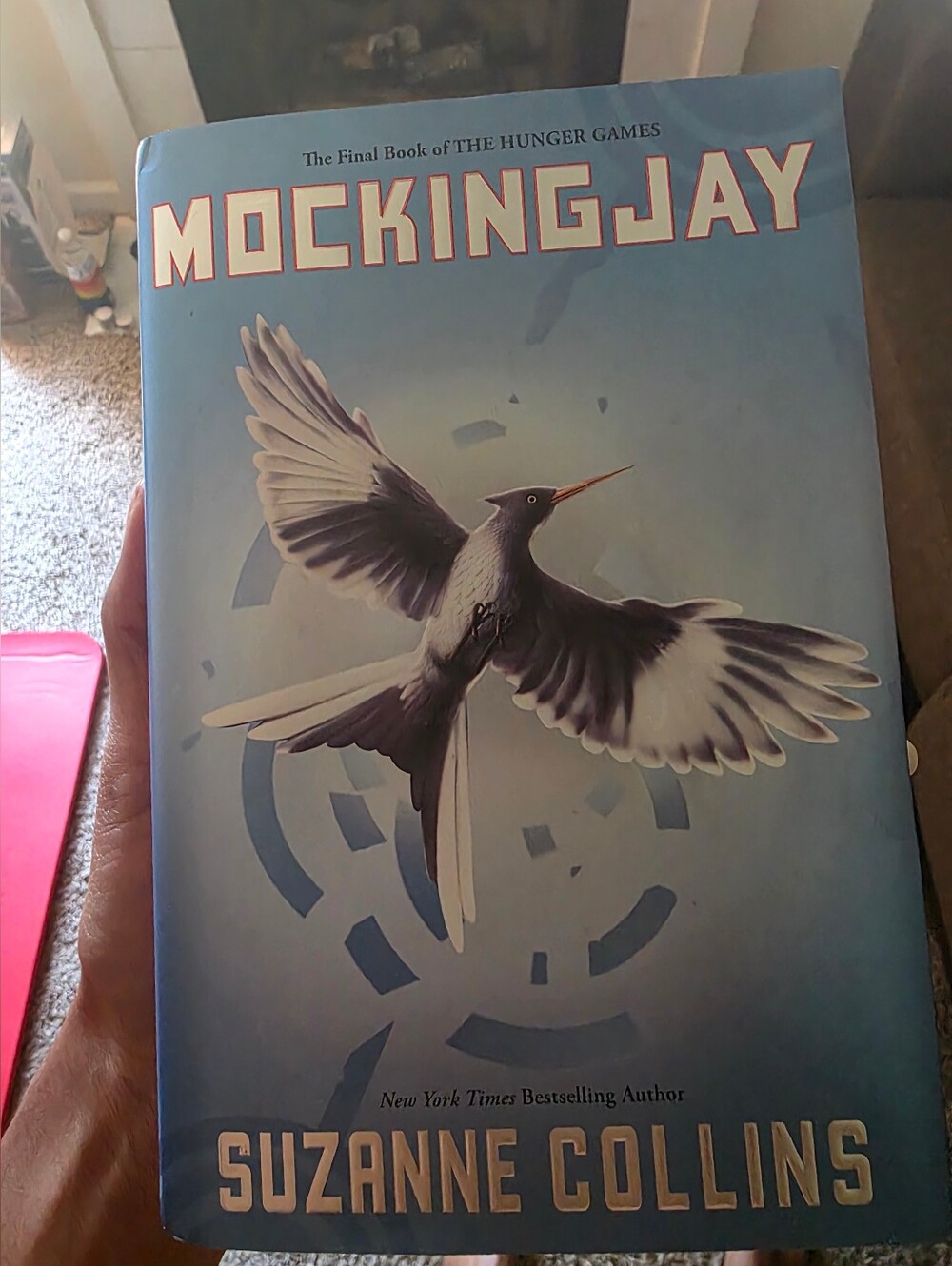 MOCKINGJAY by Suzanne Collins
